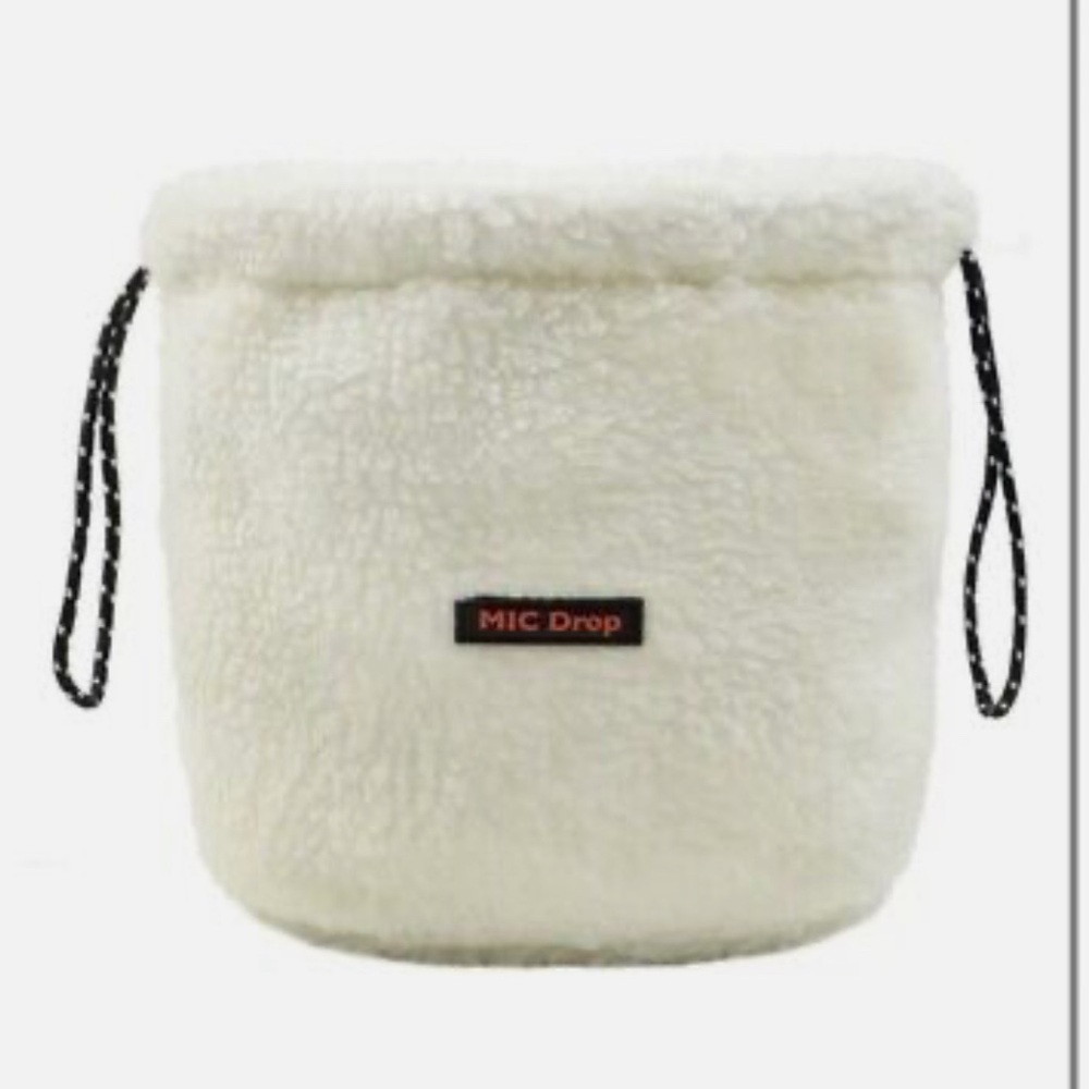 Mic Drop pouch